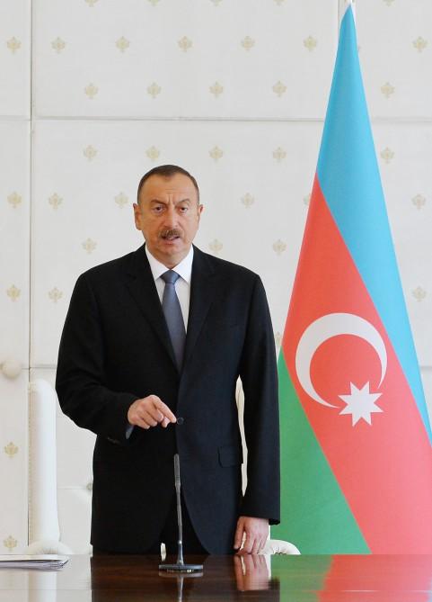 Президент Ильхам Алиев: Единственно возможным вариантом урегулирования карабахского конфликта является поэтапное решение