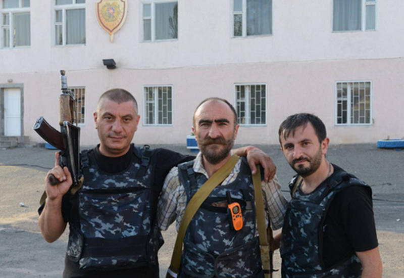 Мятежники в Ереване приготовили властям сюрприз