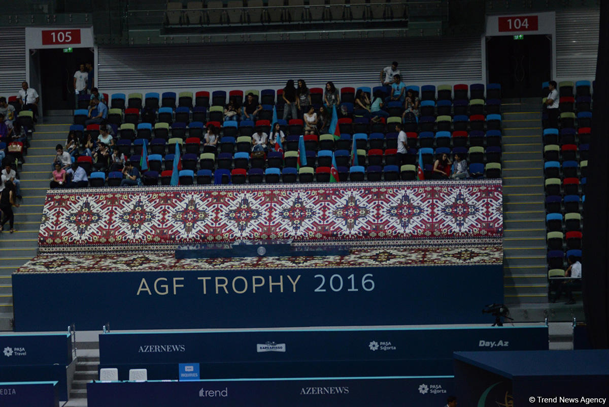 Национальный колорит Кубка мира по художественной гимнастике в Баку