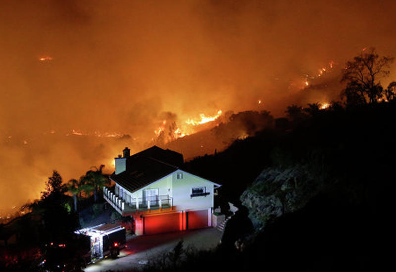 Сильные пожары около Лос-Анджелеса
