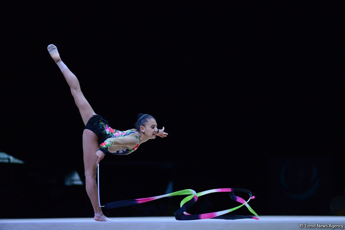 Лучшие кадры финала Кубка мира по художественной гимнастике в Баку