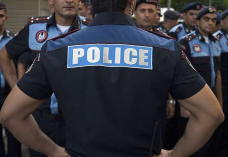 Полиция Армении подрабатывает сутенерством