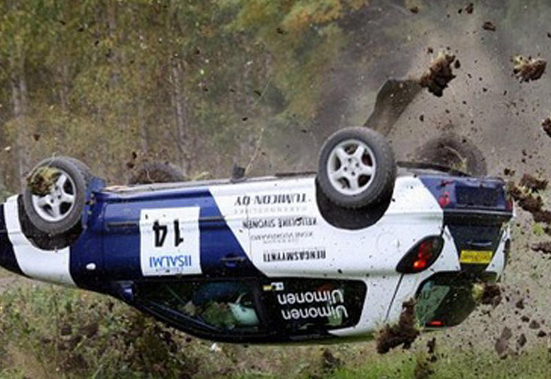 Серьезная авария в первый день гонок ралли Финляндии