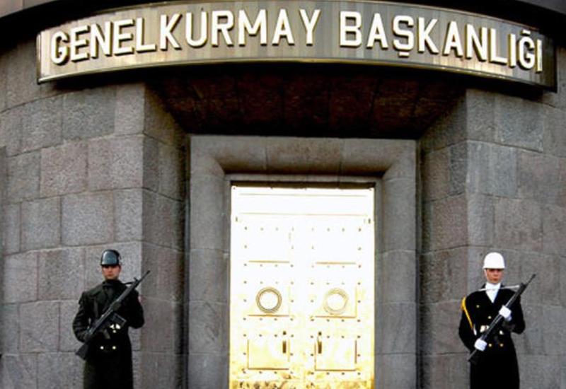 Отправлены в отставку 586 турецких полковников