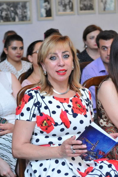 В Баку почтили память Ниязи
