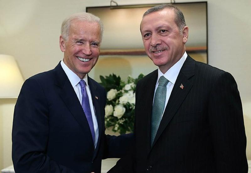 Байден поддерживает передачу вооружения Турции