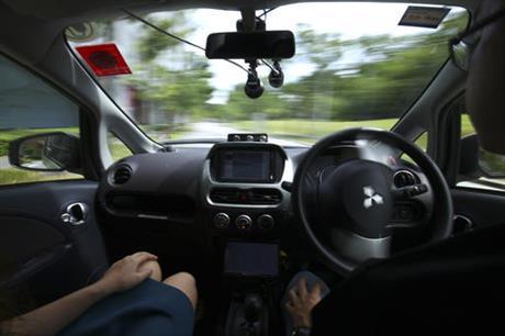 В Сингапуре запустили первое в мире беспилотное такси