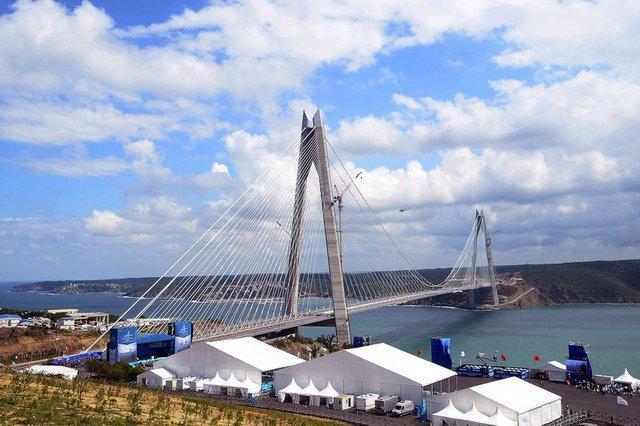 В Турции открылся третий мост через Босфор