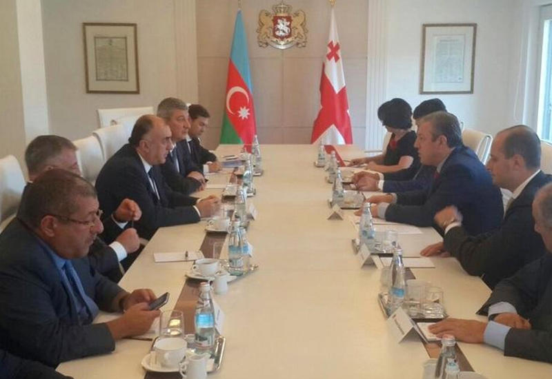 Глава МИД Азербайджана на встрече с грузинским коллегой