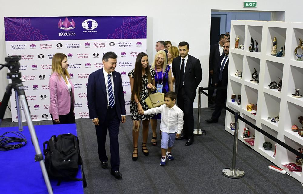 Выставочный зал Бакинской шахматной олимпиады вызывает большой интерес у любителей спорта