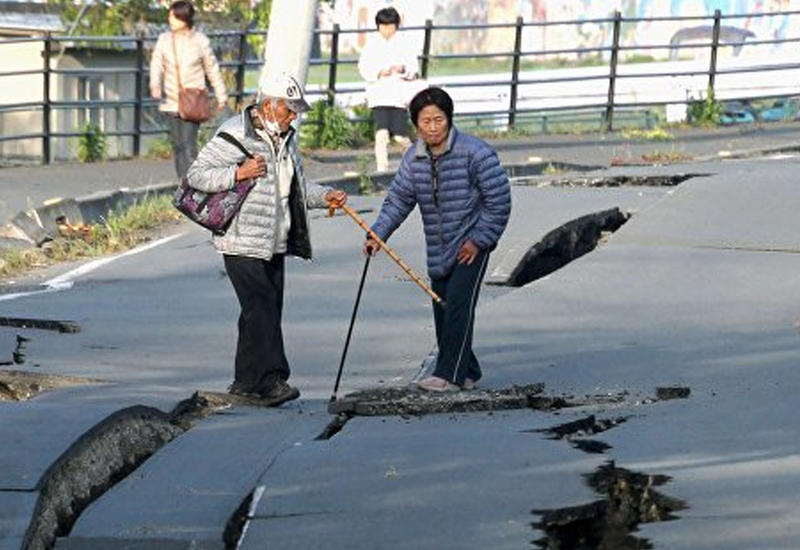 Сильное землетрясение в Японии