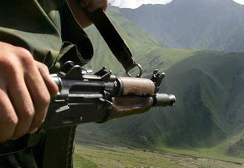 Армяне продолжают обстрел из пулеметов на линии фронта