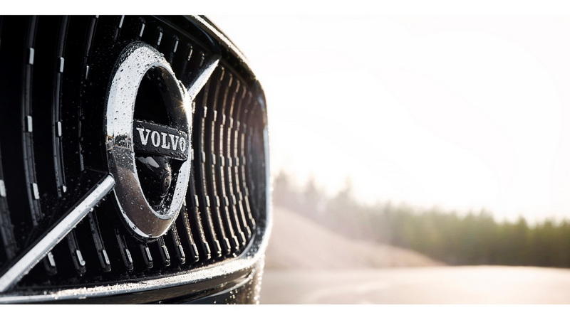 Volvo показала миру приподнятый универсал