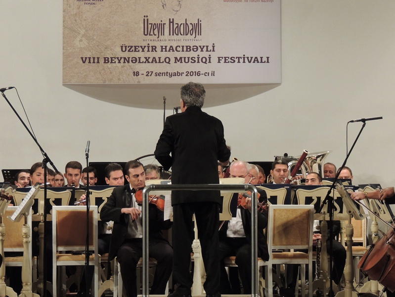 В Филармонии состоялось феерическое открытие фестиваля имени Узеира Гаджибейли
