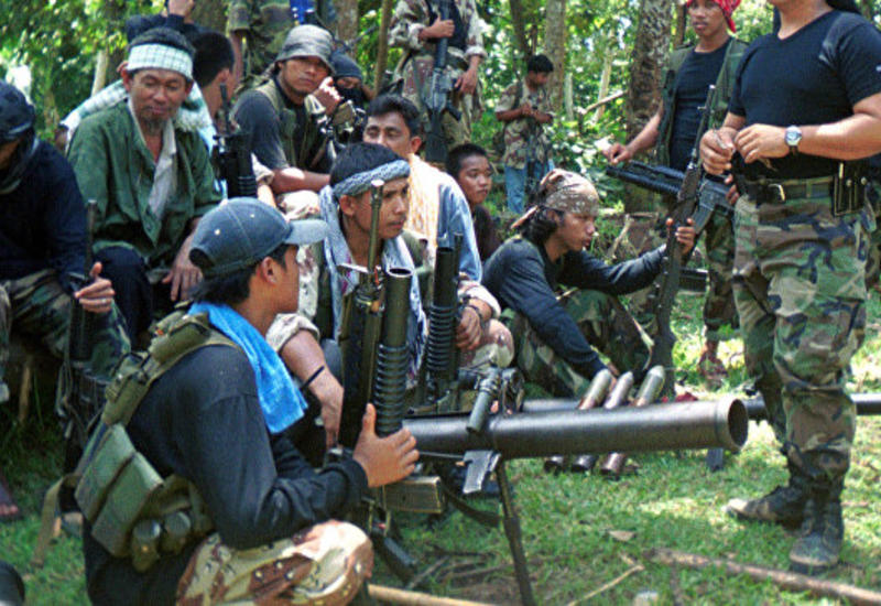 Филиппинская группировка освободила шесть заложников