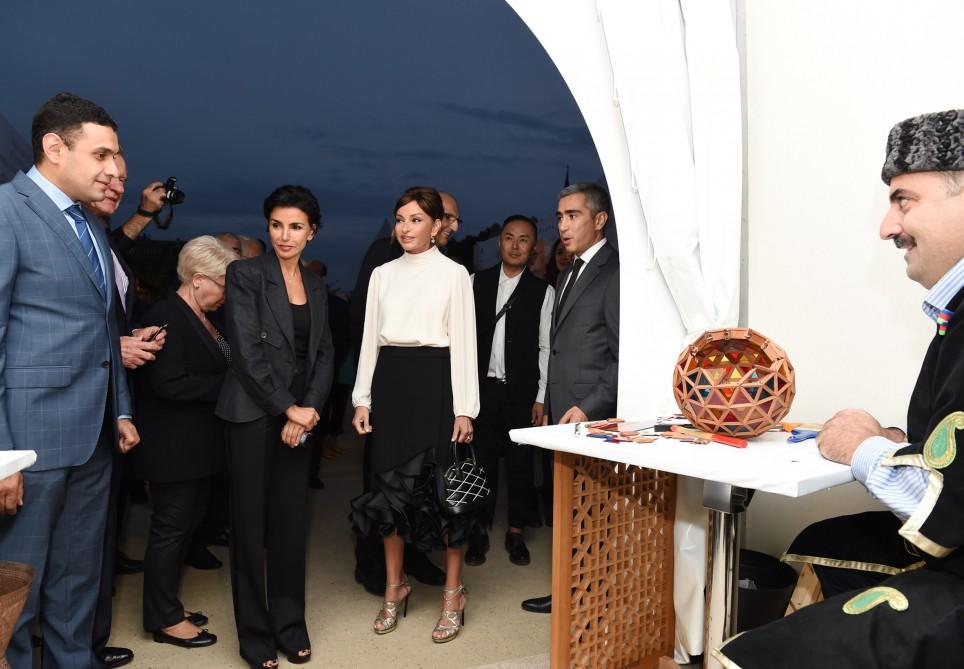 Первая леди Мехрибан Алиева приняла участие в церемонии открытия "Азербайджанского городка" в Париже