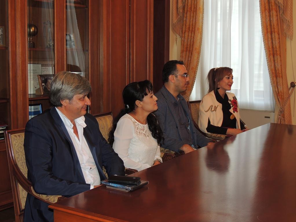 Мурад Адыгезалзаде принял зарубежных гостей юбилея азербайджанского ансамбля