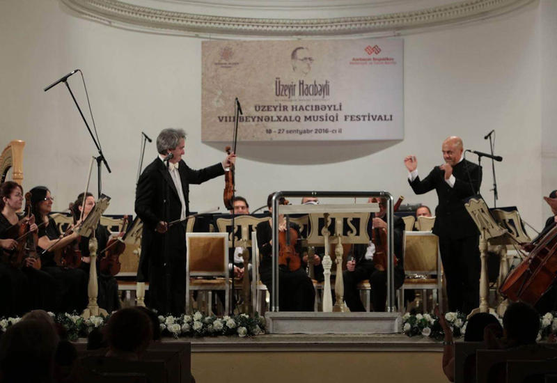 Великолепный концерт израильского скрипача на сцене Филармонии