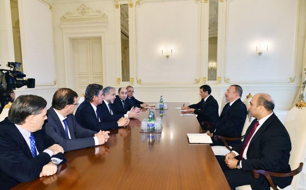 Президент Ильхам Алиев принял комиссара Африканского союза и делегацию парламента Уругвая