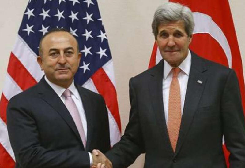 Чавушоглу и Керри обсудили ситуацию в Сирии