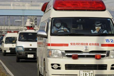 Ужасная авария в Японии: микроавтобус с детьми столкнулся с грузовиком