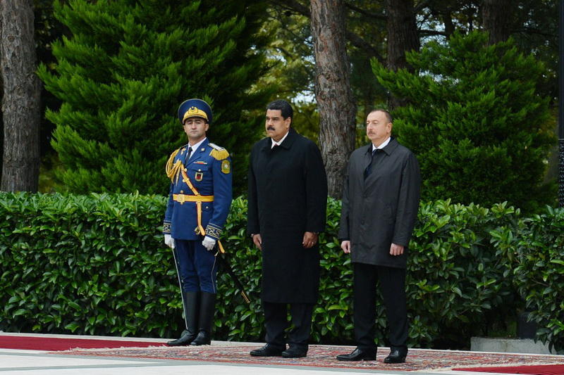 Президенты Азербайджана и Венесуэлы выступили с заявлением для печати