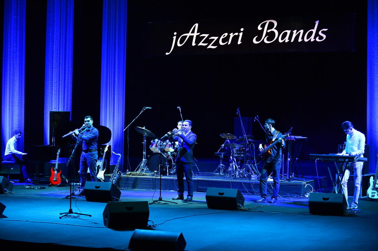 Джаз в Баку: Зажигательные ритмы, искрометные повороты