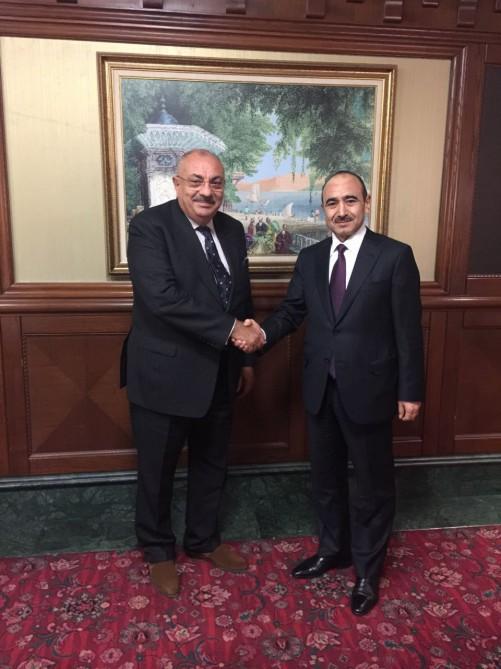 Помощник Президента Азербайджана провел ряд встреч в Турции