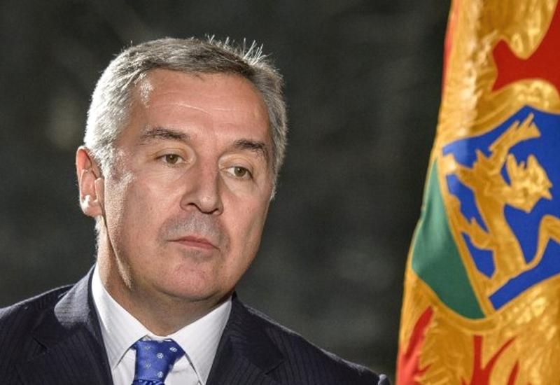 Премьер Черногории: оппозиция связана с подготовкой путча