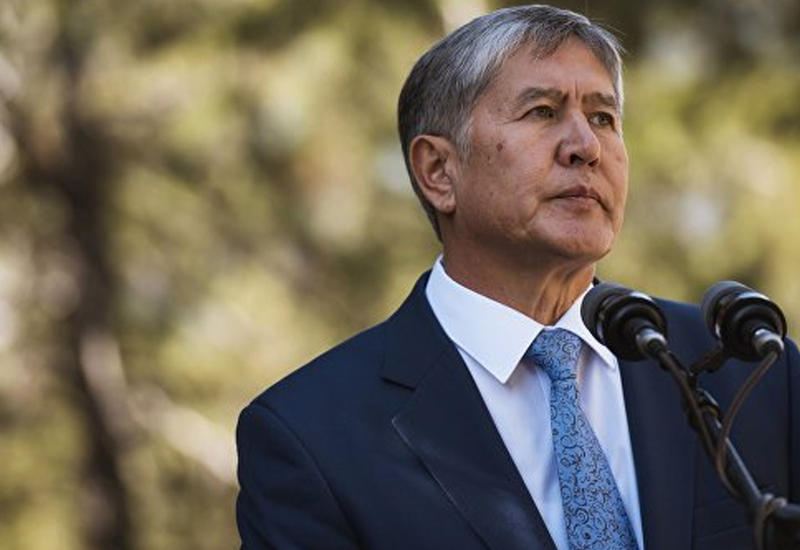 Атамбаев распустил правительство Кыргызстана