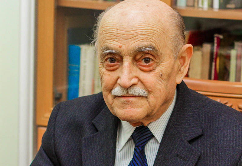 Азербайджанский ученый расссказал в России правду о Карабахе