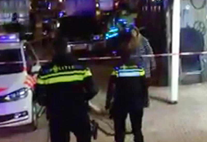 В Амстердаме неизвестный открыл стрельбу в кафе