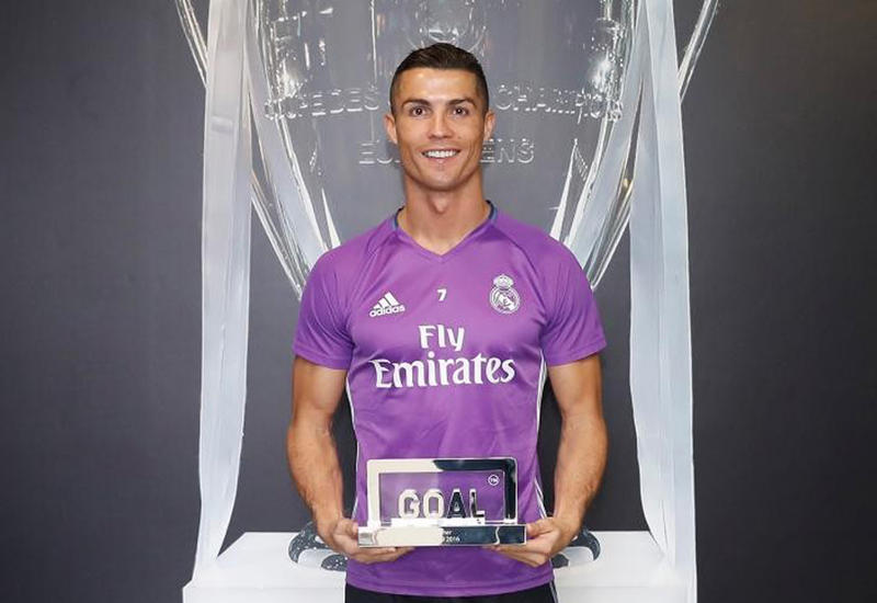 Ronaldo dünyanın ən yaxşı oyunçusu seçildi