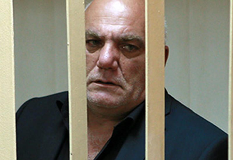 Захвативший банк в Москве Петросян обвиняется в терроризме