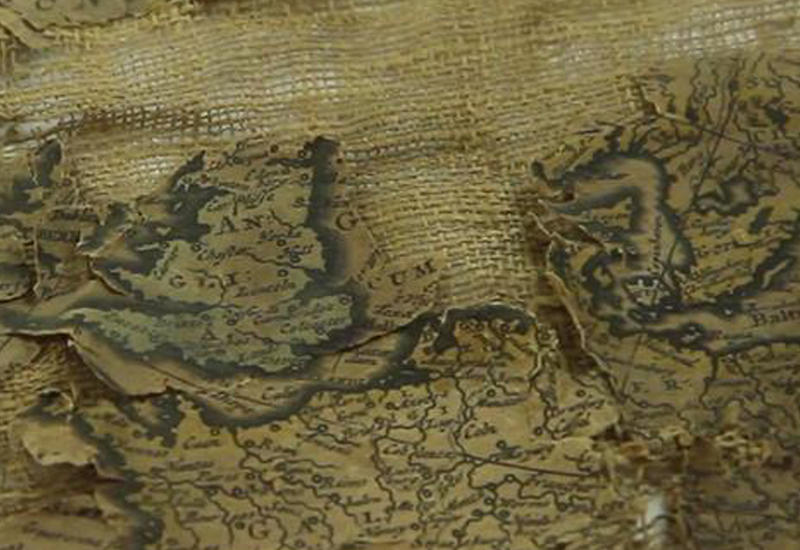 Специалисты отреставрировали карту мира XVII века