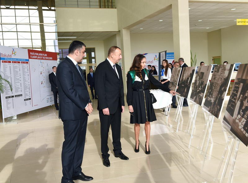 Президент Ильхам Алиев и его супруга Мехрибан Алиева ознакомились с выставкой “Bakutel-2016”