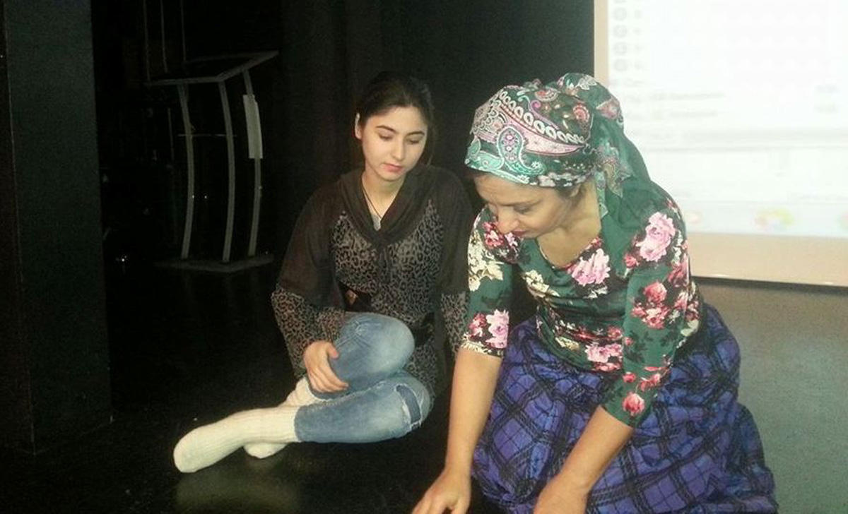 В Стамбуле поставят спектакль "Безымянная женщина", посвященный Ходжалинской трагедии