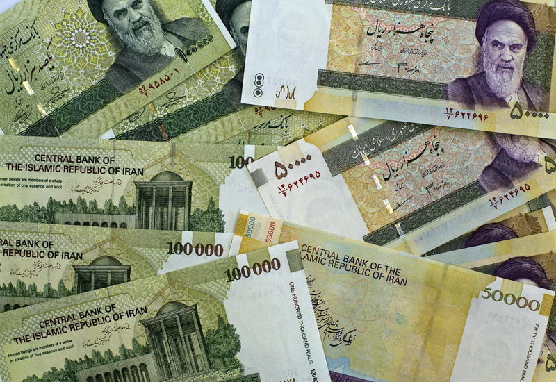 Иран сменит название валюты