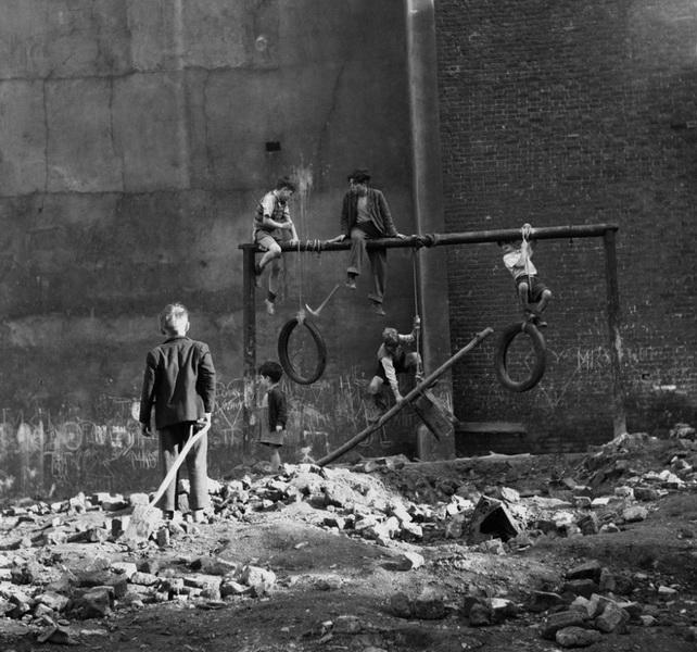 Послевоенный Лондон: взгляд британского кинорежиссера Кена Расселла