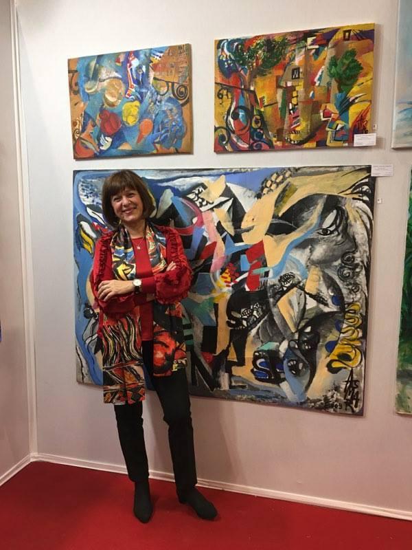 Картины азербайджанских художников представлены в Каннах