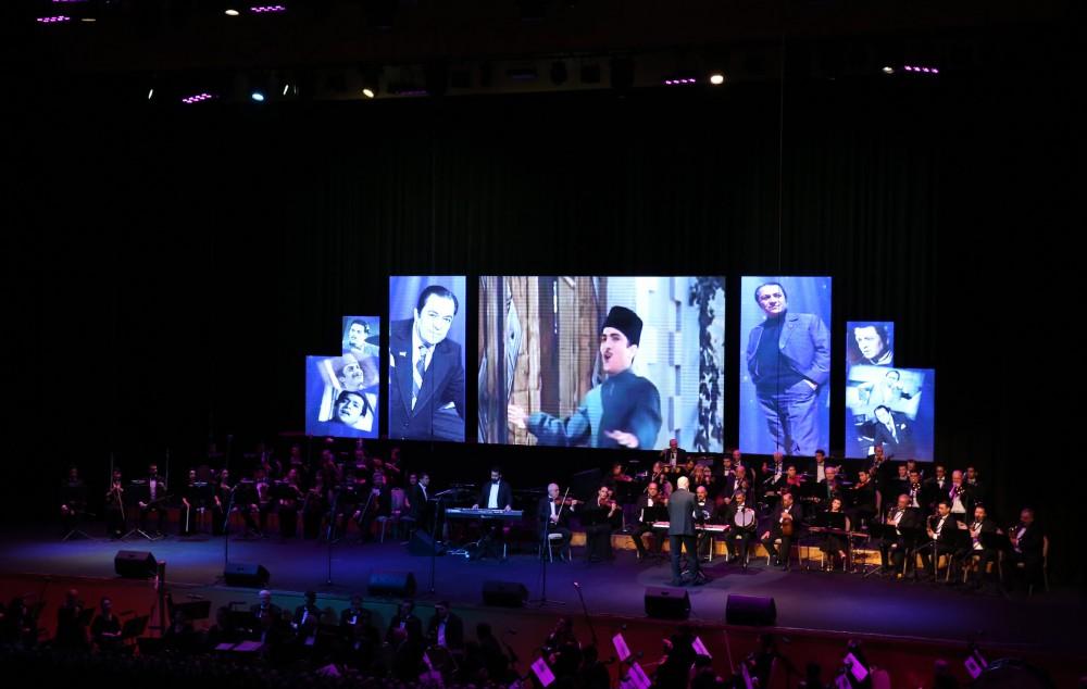 Торжественно отмечено 100-летие со дня рождения всемирного известного певца Рашида Бейбутова