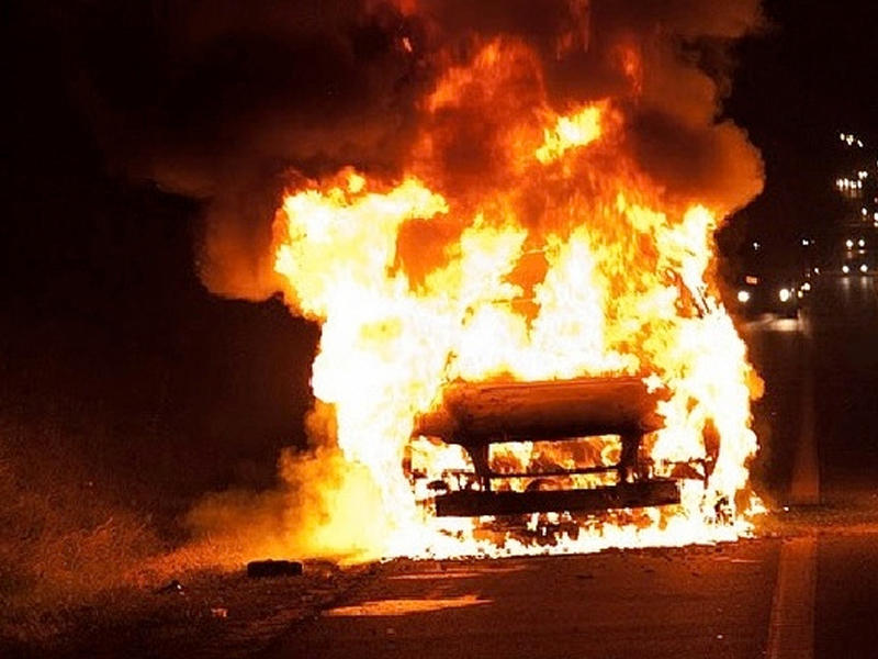 Трагедия в России: азербайджанец сгорел заживо в собственной машине