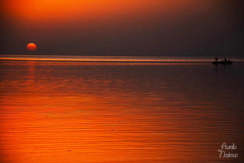Потрясающие кадры заката на Мингячевирском водохранилище