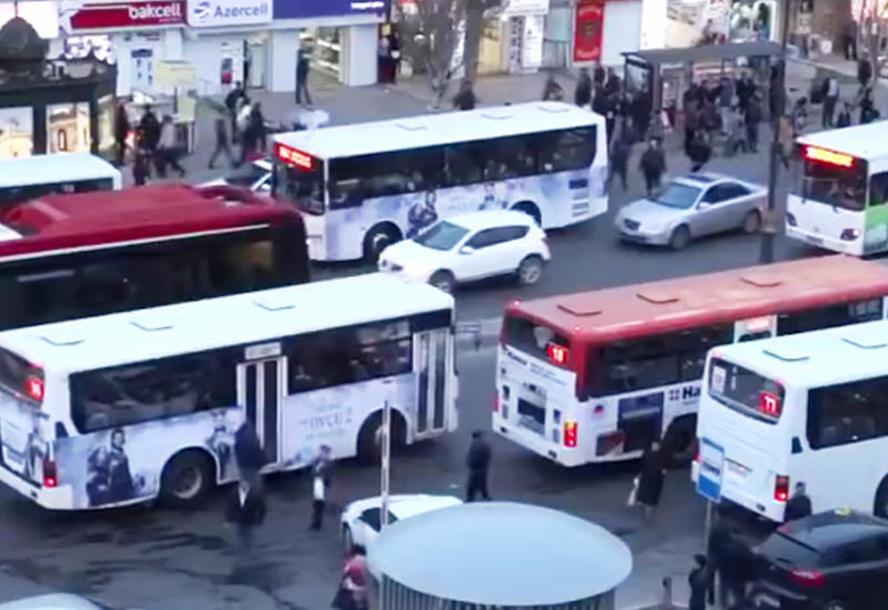 В Баку изменен еще один автобусный маршрут