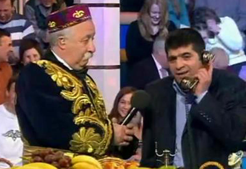 Азербайджанец прессует мужчину по телефону на "Поле Чудес"