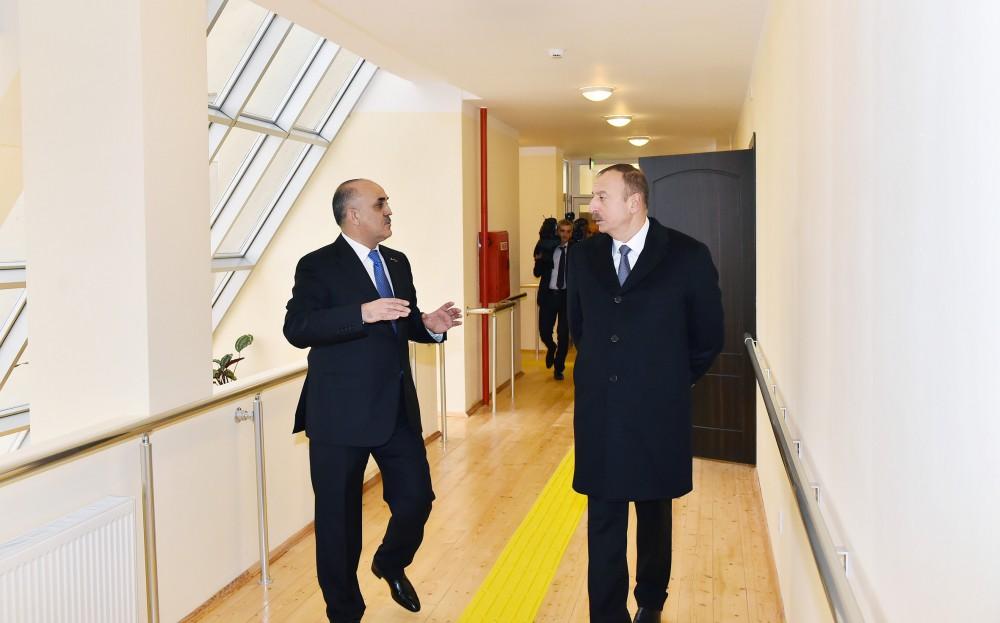 Президент Ильхам Алиев и его супруга Мехрибан Алиева приняли участие в открытии социальных приютов и реабилитационных центров в Баку