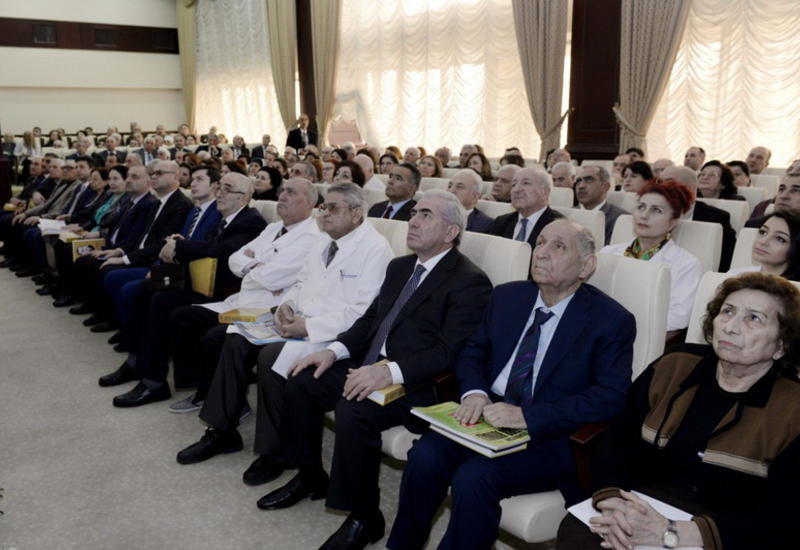 В Медицинском университете отметили 120-летие выдающегося государственного деятеля Азиза Алиева