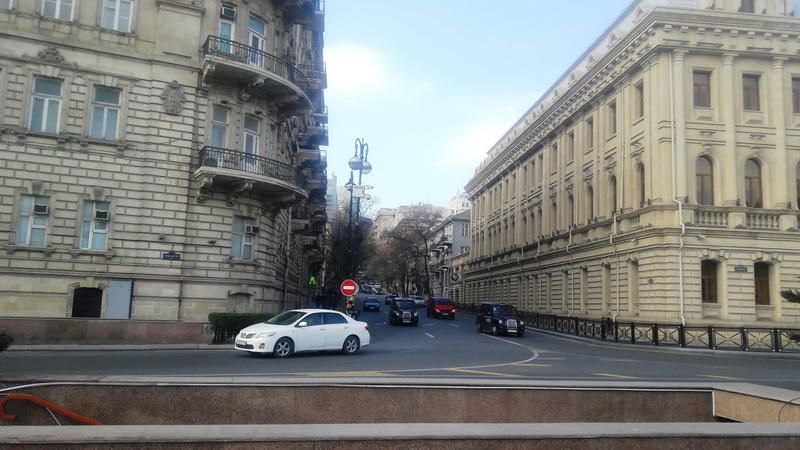 "Мой Баку": Улица Истиглалийят - хранилище памяти Баку