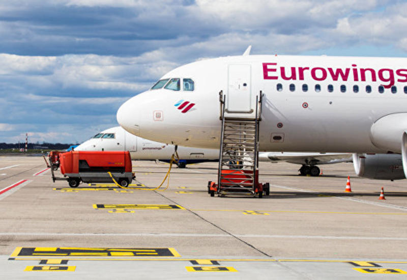 Самолет Eurowings срочно посадили из-за сообщений о бомбе