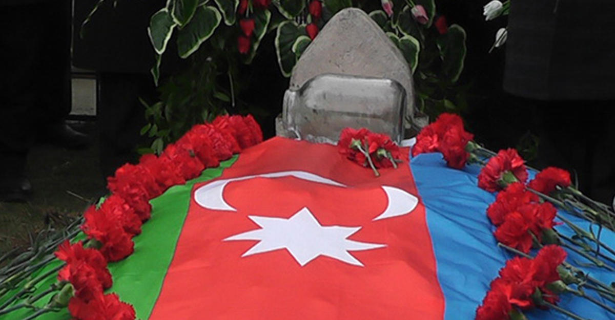 Останки пропавшего без вести 31 год назад шехида Сурхая Мамедова перезахоронены в Гяндже